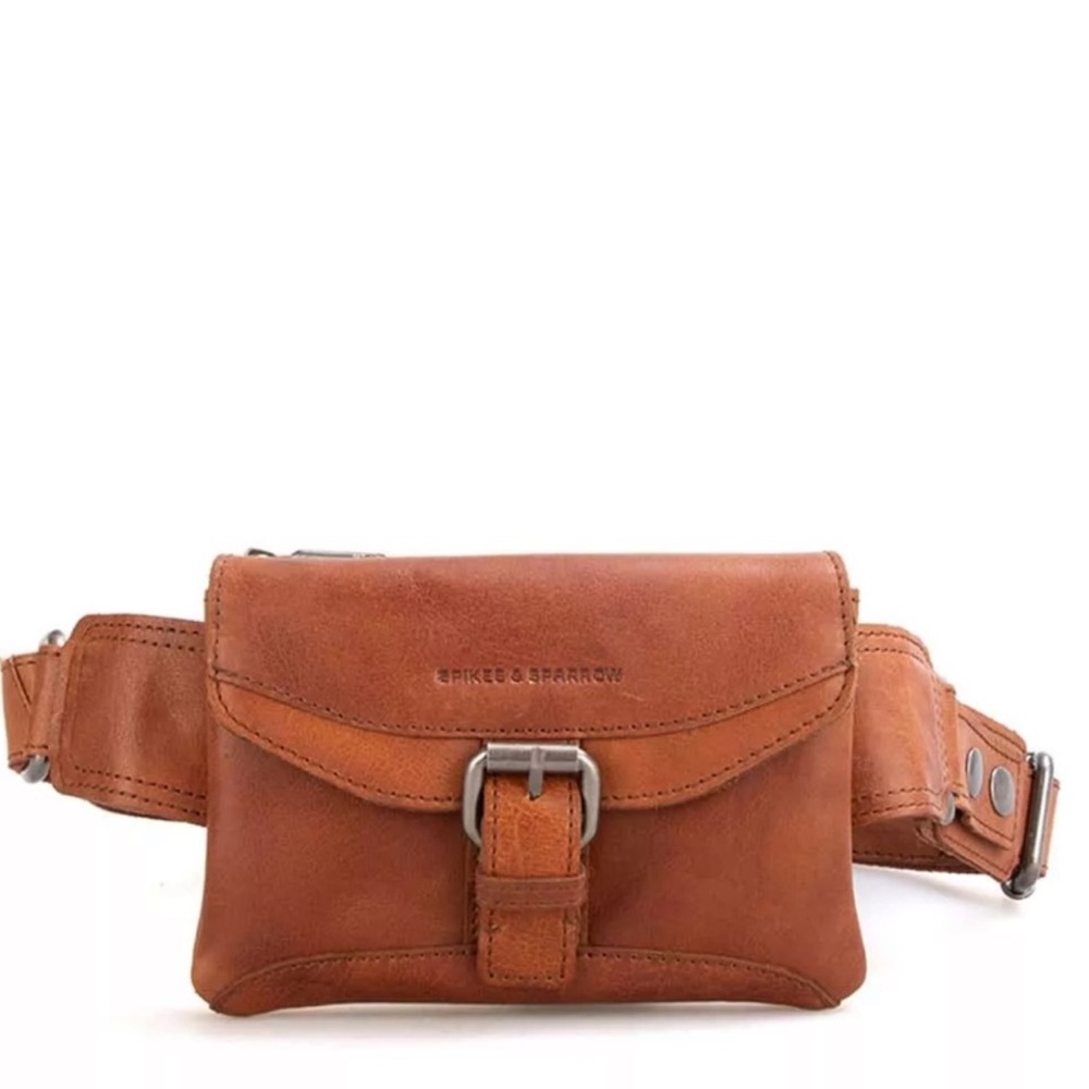 Spikes & Sparrow Leather belt bag